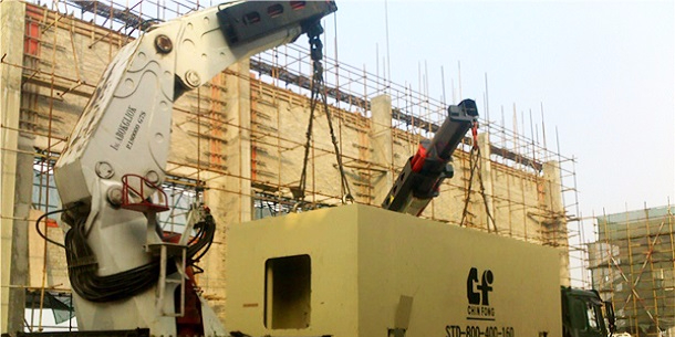 工廠設(shè)備搬運(yùn)裝卸需要注意什么？ 上海設(shè)備裝卸搬運(yùn)哪家好？