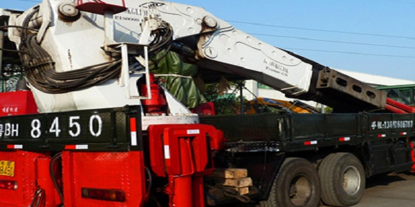 上海設備裝卸搬運公司哪家好？