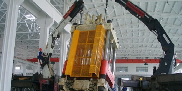 上海屹星設(shè)備搬運(yùn)公司為您講述：機(jī)械設(shè)備搬運(yùn)需要注意什么事項(xiàng)？