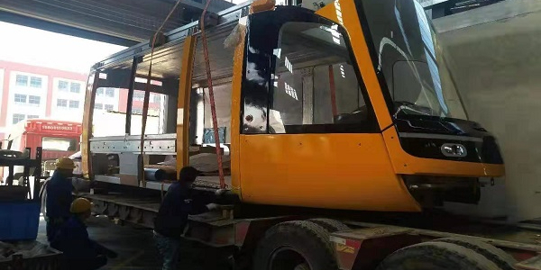 設(shè)備搬運(yùn)公司介紹設(shè)備搬運(yùn)價(jià)格是多少以及注意事項(xiàng)。